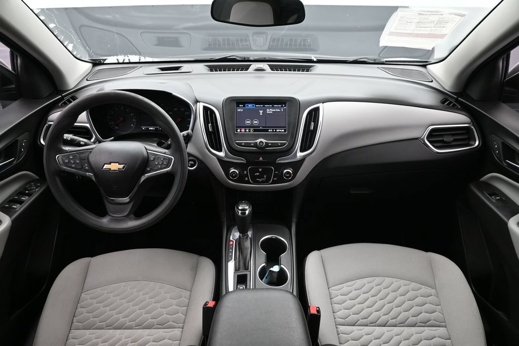Used 2020 Chevrolet Equinox LS w/ LS Convenience Package FWD image 13