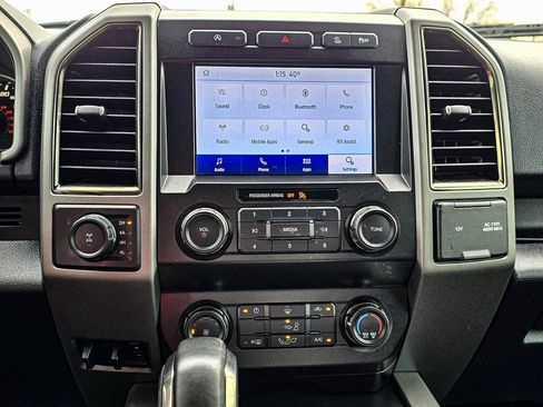 Used 2020 Ford F150 Raptor image 21