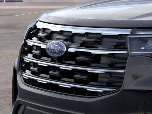 New 2026 Ford Explorer Active w/ Active Comfort Package AWD/4WD image 19