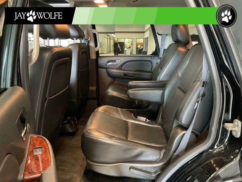 Used 2014 Chevrolet Tahoe LTZ AWD/4WD image 23