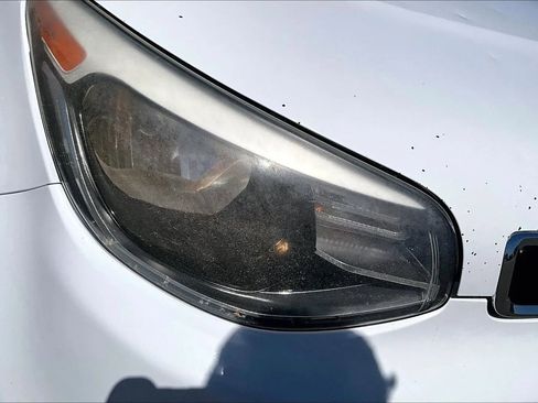 Used 2016 Kia Soul FWD image 37