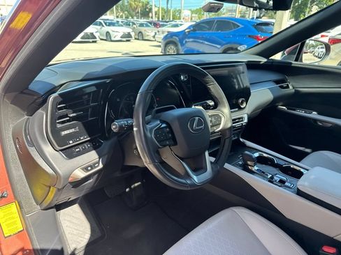 Used 2024 Lexus RX 350 Premium Plus w/ Convenience Package FWD image 25