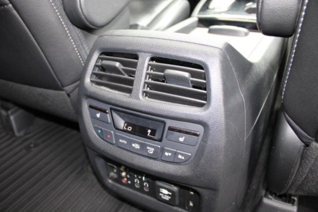 Used 2017 Honda Pilot Elite image 18