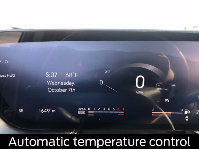 Used 2024 Buick Envision Preferred AWD/4WD image 25