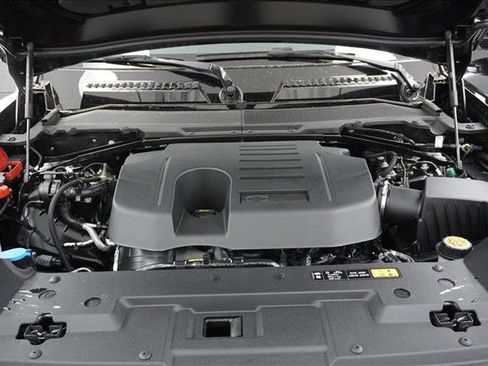 New 2026 Land Rover Defender 110 X-Dynamic SE AWD/4WD image 27