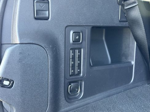 Used 2025 Ford Expedition Active image 33