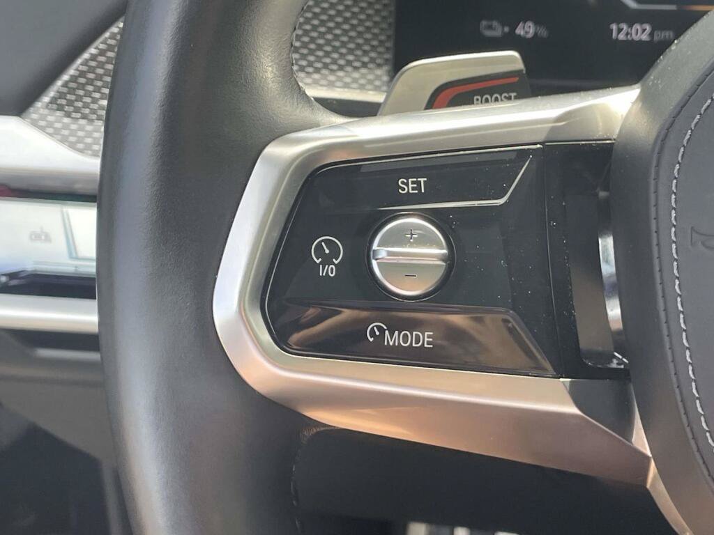 Used 2023 BMW i7 xDrive60 AWD/4WD image 33