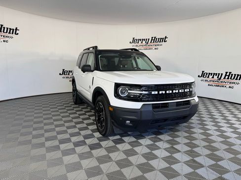 Used 2025 Ford Bronco Sport Outer Banks w/ Outer Banks Tech Package+ image 7