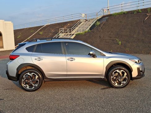 Used 2023 Subaru Crosstrek 2.5i Limited w/ Moonroof Package image 7