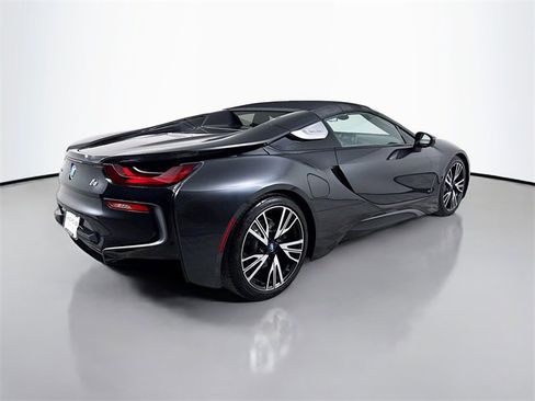 Used 2019 BMW i8 Roadster image 5