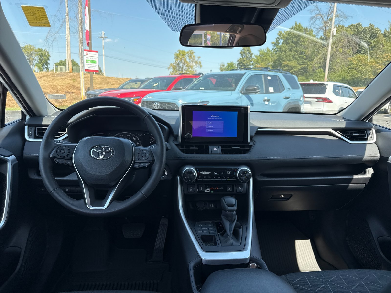 Used 2025 Toyota RAV4 XLE w/ Weather Package AWD/4WD image 13