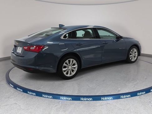 Used 2025 Chevrolet Malibu LT FWD image 6
