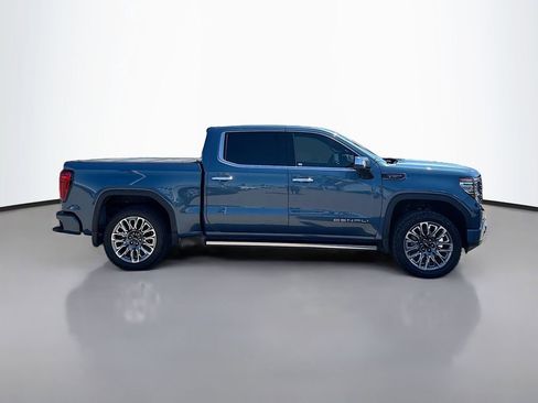 Used 2025 GMC Sierra 1500 Denali Ultimate image 8