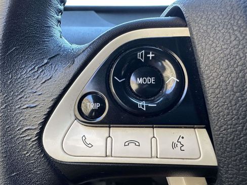 Used 2016 Toyota Prius Three image 29