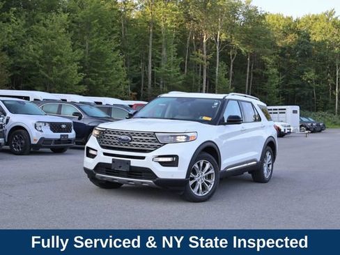 Used 2021 Ford Explorer Limited w/ Equipment Group 301A AWD/4WD image 2