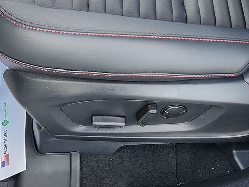 New 2026 Ford Explorer ST-Line image 16