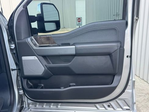 Used 2024 Ford F250 Lariat w/ Lariat Ultimate Package AWD/4WD image 48