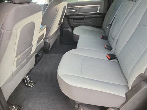 Used 2022 RAM 1500 Classic SLT w/ Protection Group image 10