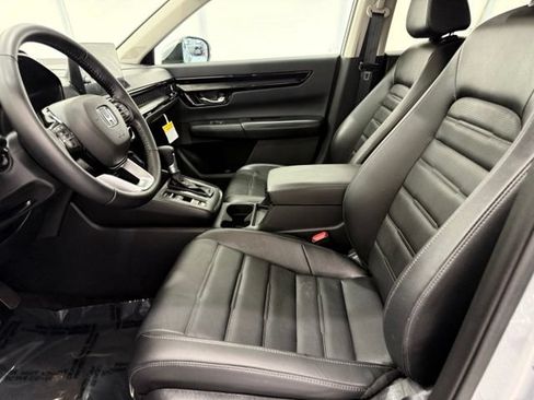 Used 2026 Honda CR-V EX-L image 12