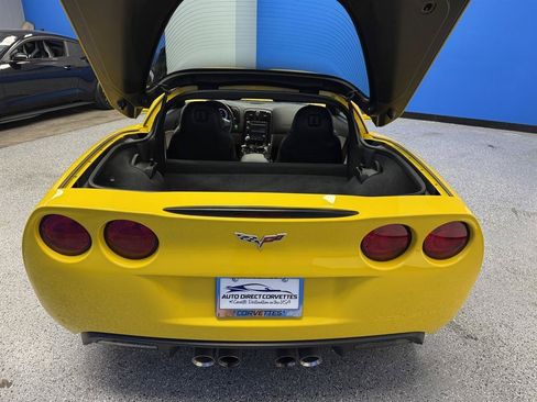 Used 2008 Chevrolet Corvette Coupe w/ Z51 Performance Package RWD image 24