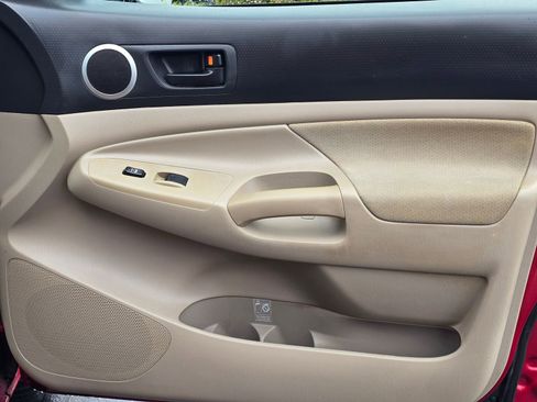 Used 2006 Toyota Tacoma 2WD Access Cab image 37