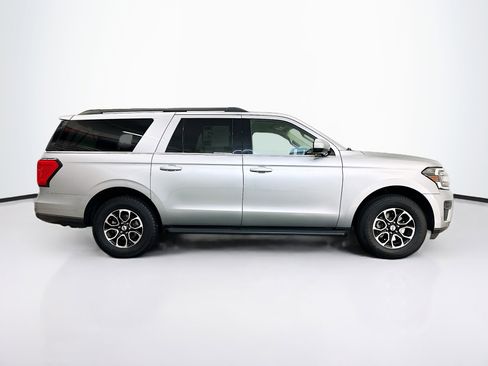 Used 2024 Ford Expedition Max XLT image 10