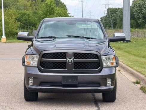 Used 2015 RAM 1500 Express AWD/4WD image 3