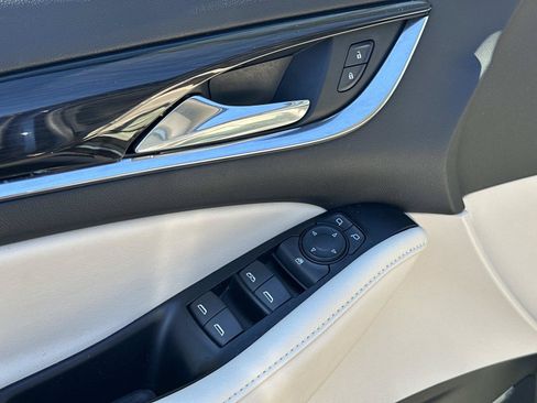 Certified 2023 Buick Enclave Essence w/ Trailering Package, 5000 lbs. FWD image 16