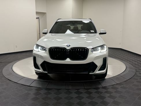 Used 2024 BMW X3 sDrive30i w/ Premium Package RWD image 3