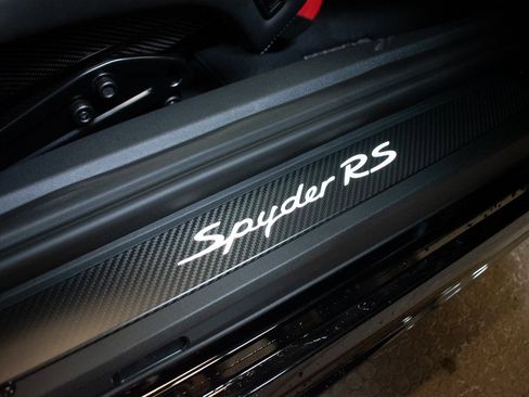 Certified 2025 Porsche 718 Boxster Spyder RS image 33