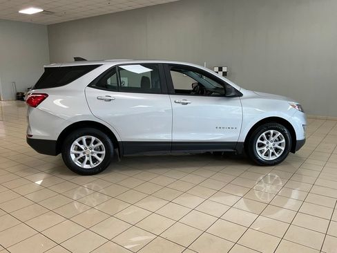 Used 2021 Chevrolet Equinox LS AWD/4WD image 7