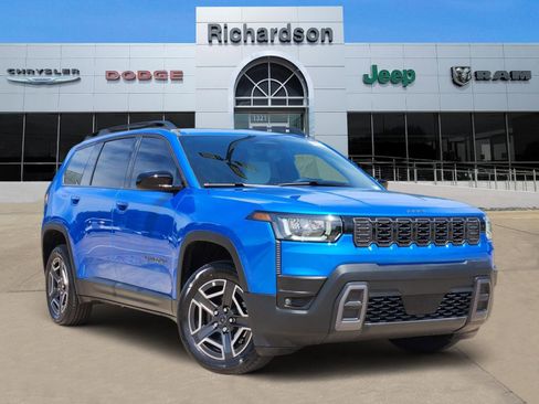 New 2026 Jeep Cherokee Laredo AWD/4WD image 1