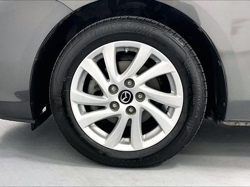 Used 2013 MAZDA MAZDA3 i Touring FWD image 10