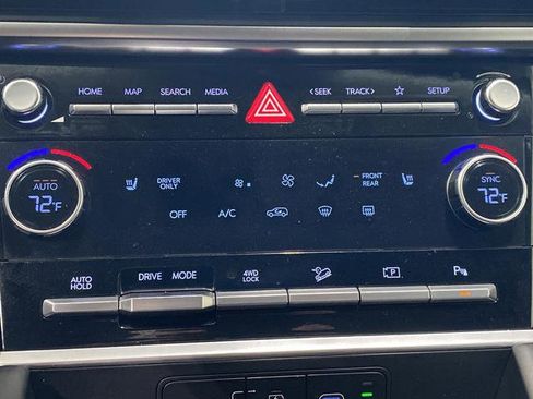 Used 2025 Hyundai Santa Fe SEL image 21