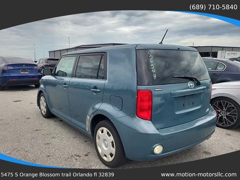 Used 2008 Scion xB FWD image 1