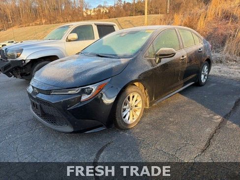 Used 2020 Toyota Corolla LE image 2