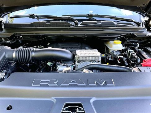 New 2026 RAM 1500 4x4 Crew Cab image 25