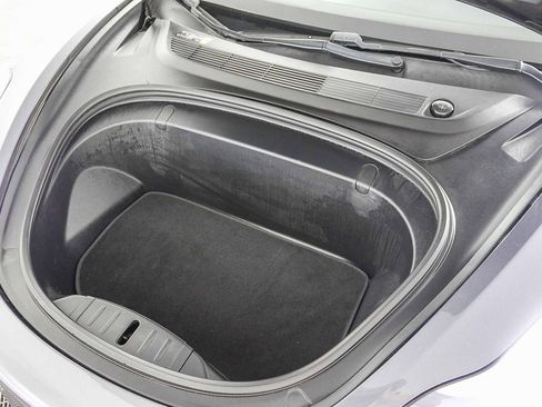 Used 2018 Tesla Model 3 Long Range image 28