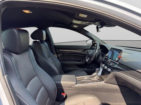 Used 2022 Honda Accord Sport image 19