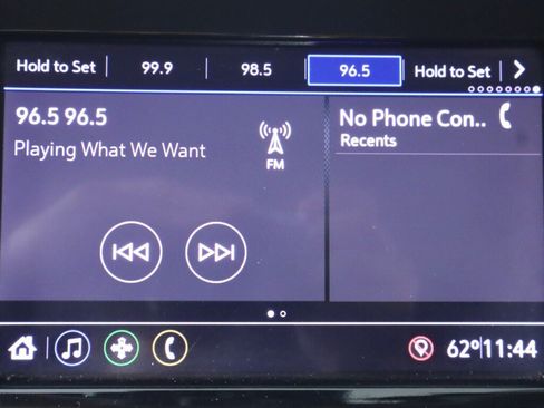 Used 2022 Buick Encore Preferred w/ Safety Package AWD/4WD image 16