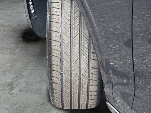 Certified 2026 Genesis GV70 3.5T Sport Prestige AWD/4WD image 44