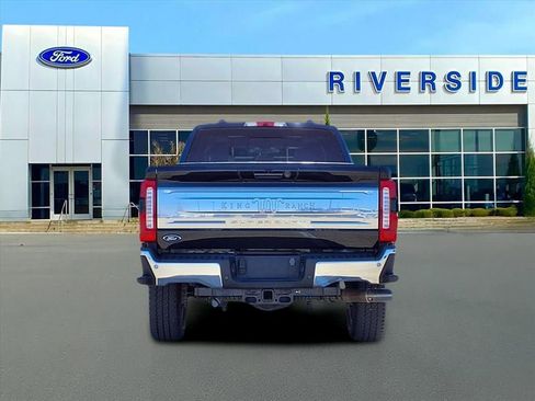 Used 2024 Ford F250 King Ranch w/ Chrome Package image 5