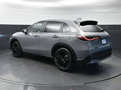 Used 2027 Honda HR-V Sport image 7
