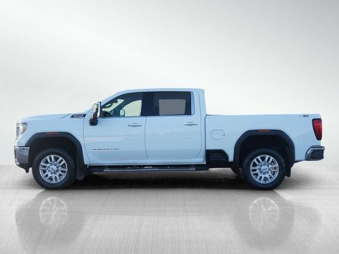 Used 2021 GMC Sierra 3500 SLT w/ SLT Premium Package image 3