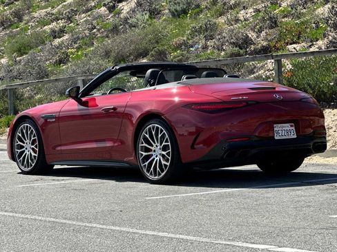 Used 2022 Mercedes-Benz SL 55 AMG 4MATIC image 3