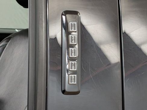 Used 2017 Ford F150 Lariat w/ Equipment Group 502A Luxury image 11