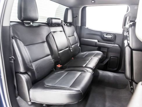 Used 2020 Chevrolet Silverado 1500 Custom w/ Custom Value Package image 37