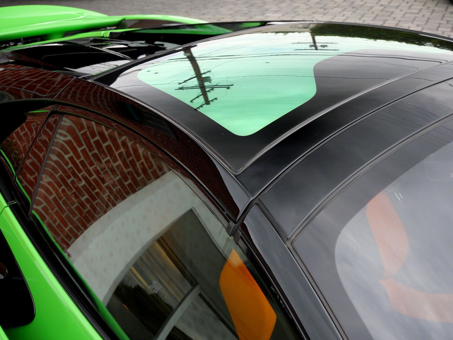 Used 2024 McLaren 750S Spider RWD image 13