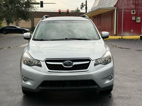 Used 2014 Subaru Crosstrek 2.0i Premium w/ Moonroof Package AWD/4WD image 5