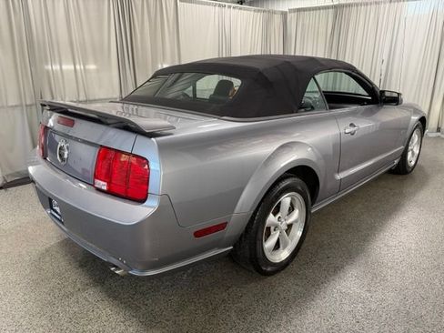 Used 2007 Ford Mustang GT RWD image 9